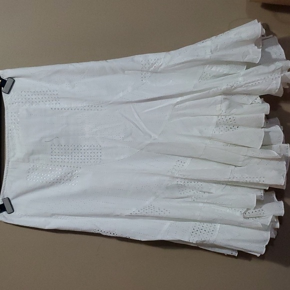 Dynamite Dresses & Skirts - Dynamite skirt size 3